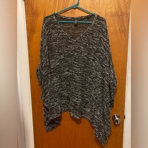 Ladies knit v neck pullover poncho